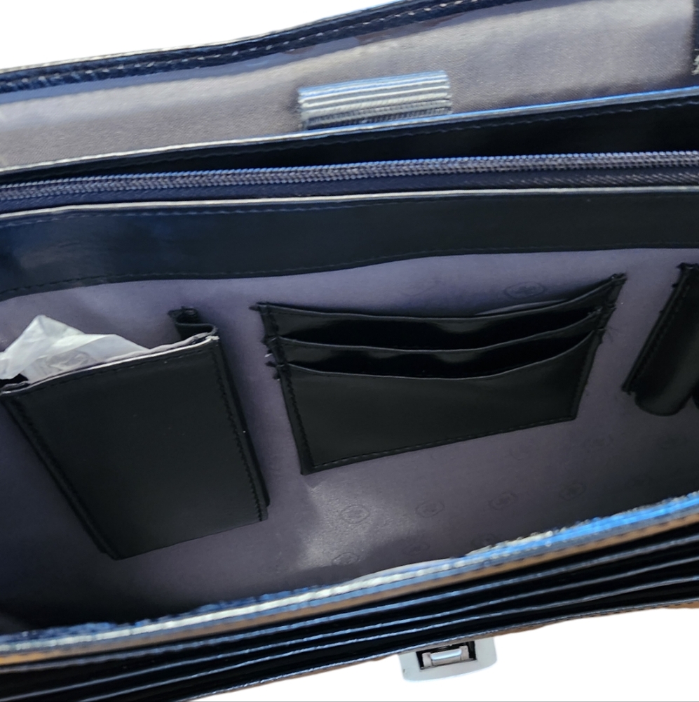 New Wenger Swiss Army Vitrinox Real Leather Padded Laptop Briefcase Computer Bag - Picture 12 of 14
